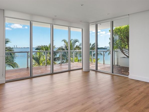 720 NE 62nd St 306, Miami FL 33138