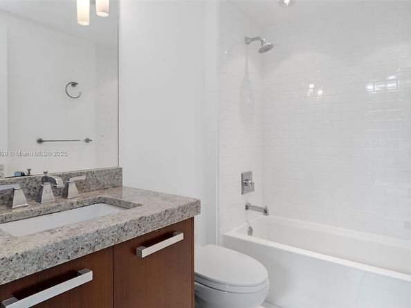 720 NE 62nd St 306, Miami FL 33138