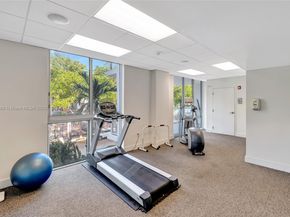720 NE 62nd St 306, Miami FL 33138
