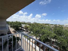 1805 Sans Souci Blvd 526, North Miami FL 33181