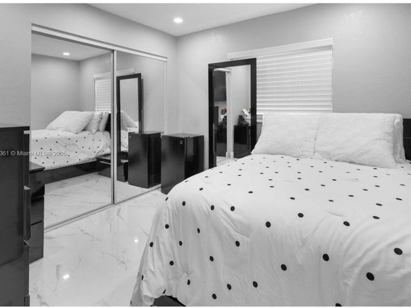 1158 W 41st St 87, Hialeah FL 33012