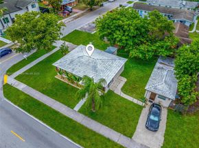 6044 Funston St, Hollywood FL 33023