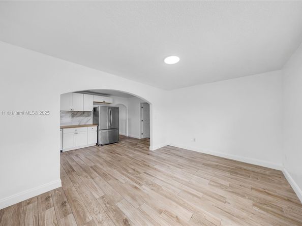 6044 Funston St, Hollywood FL 33023