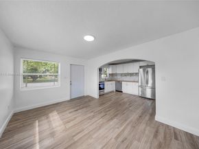 6044 Funston St, Hollywood FL 33023