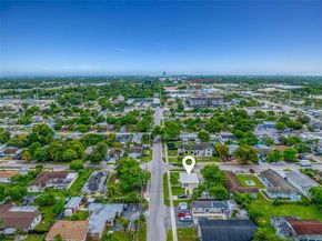 6044 Funston St, Hollywood FL 33023