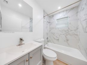 6044 Funston St, Hollywood FL 33023