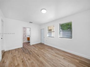 6044 Funston St, Hollywood FL 33023