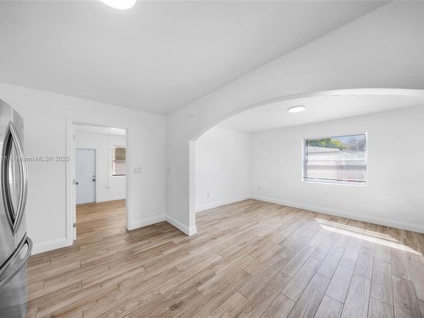 6044 Funston St, Hollywood FL 33023