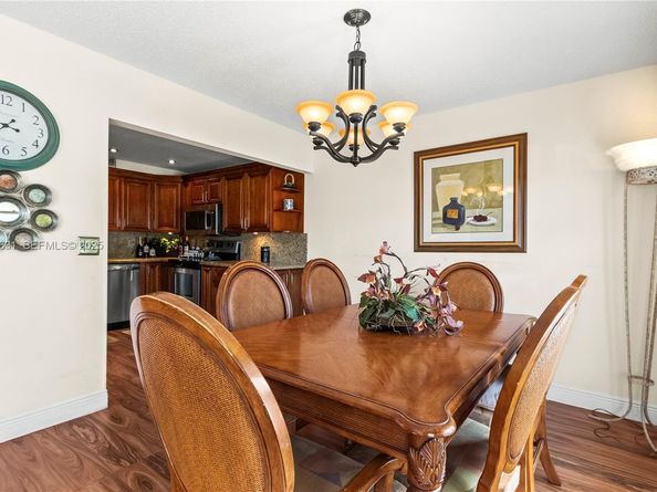 105 Wellington L 0, West Palm Beach FL 33417