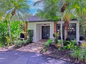 1030 SW 91st Ave, Plantation FL 33324