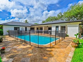 1030 SW 91st Ave, Plantation FL 33324