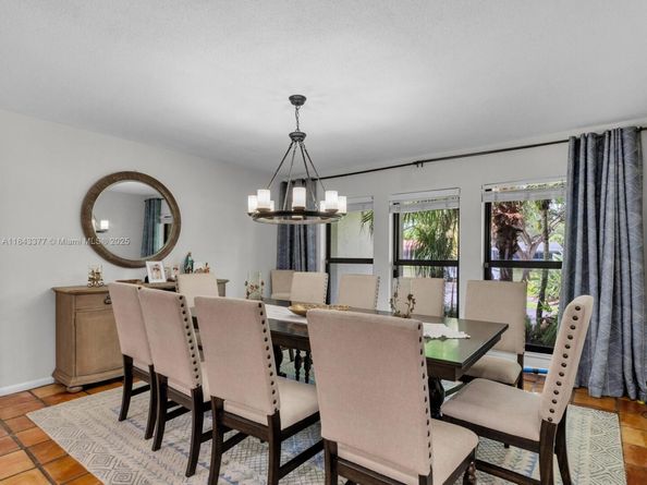 1030 SW 91st Ave, Plantation FL 33324
