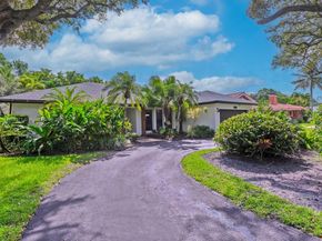 1030 SW 91st Ave, Plantation FL 33324