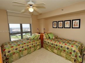 3500 Mystic Pointe Dr 3701, Aventura FL 33180