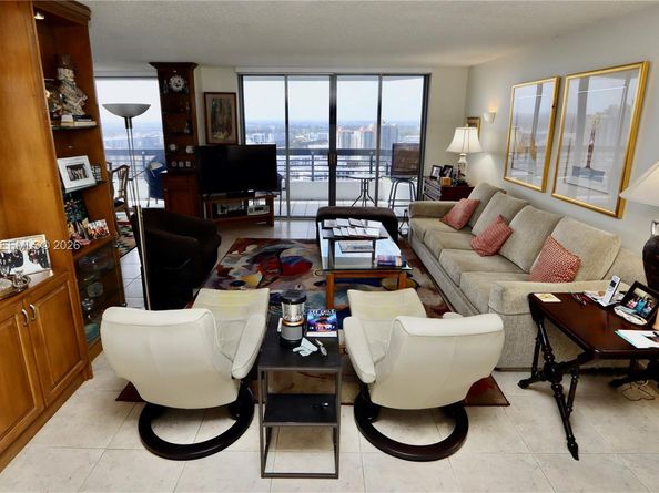 3500 Mystic Pointe Dr 3701, Aventura FL 33180