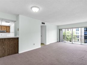8895 Fontainebleau Blvd 301, Miami FL 33172