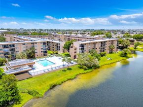 8895 Fontainebleau Blvd 301, Miami FL 33172