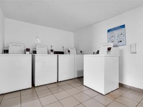 8895 Fontainebleau Blvd 301, Miami FL 33172