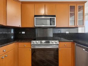 2301 SW 27th Ave 906, Miami FL 33145