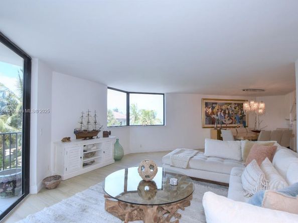 2565 S Ocean Blvd 205N, Highland Beach FL 33487