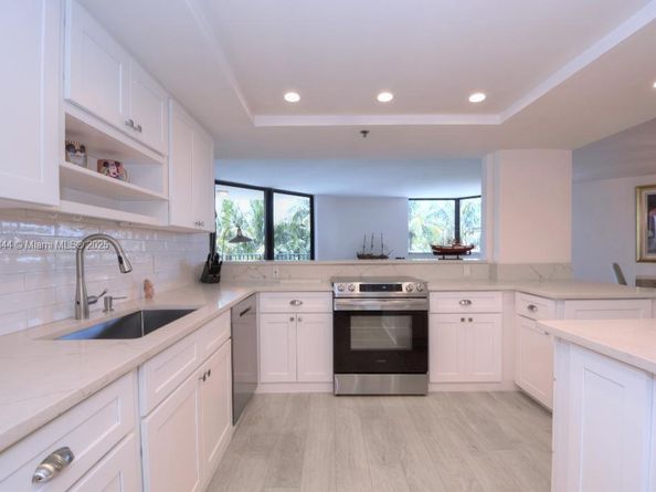 2565 S Ocean Blvd 205N, Highland Beach FL 33487