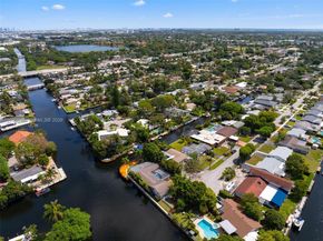 2649 Scott St, Hollywood FL 33020