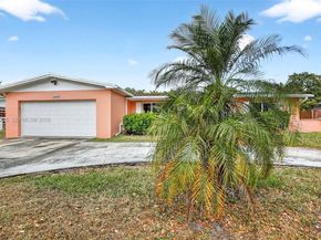 11501 NW 15th St, Pembroke Pines FL 33026