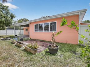 11501 NW 15th St, Pembroke Pines FL 33026