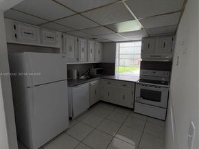 801 Three Islands Blvd 109, Hallandale Beach FL 33009