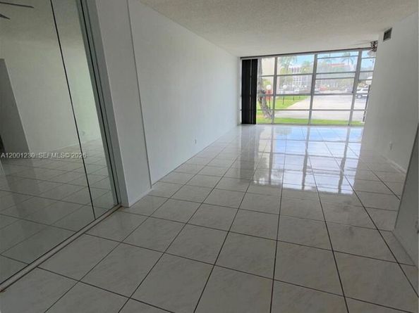 801 Three Islands Blvd 109, Hallandale Beach FL 33009