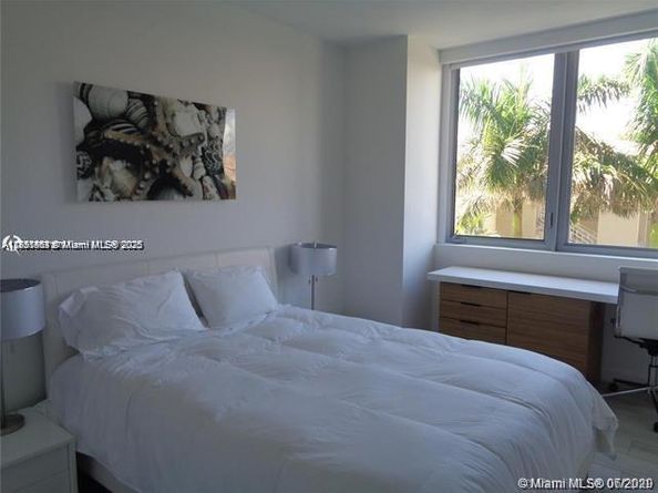 2600 E Hallandale Beach Blvd T301, Hallandale Beach FL 33009