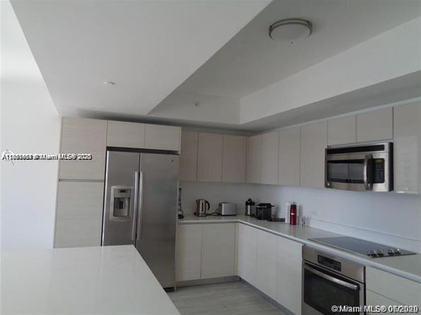 2600 E Hallandale Beach Blvd T301, Hallandale Beach FL 33009