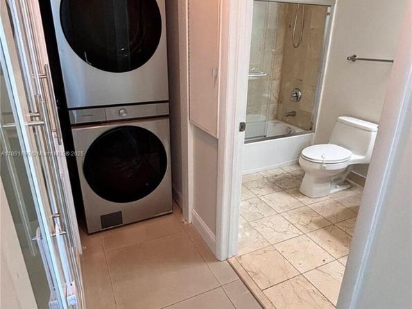 3131 NE 188th St 1809, Aventura FL 33180