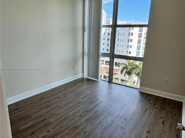 3131 NE 188th St 1809, Aventura FL 33180