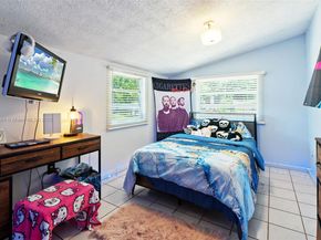 5614 Hope St, Hollywood FL 33021