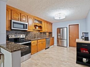 5614 Hope St, Hollywood FL 33021