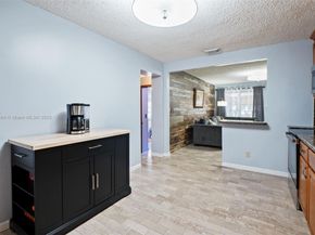 5614 Hope St, Hollywood FL 33021