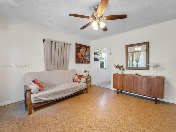 2931 SW 36th Ct, Miami FL 33133