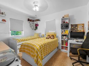 2931 SW 36th Ct, Miami FL 33133