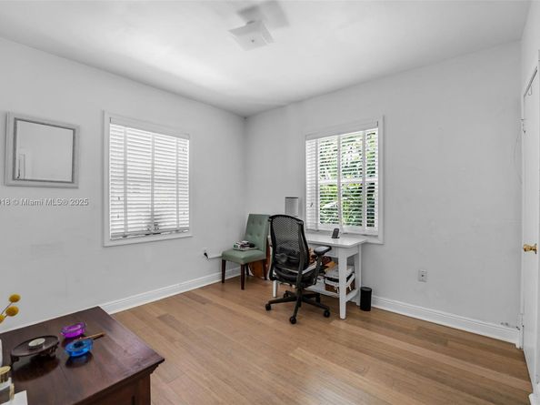 2931 SW 36th Ct, Miami FL 33133