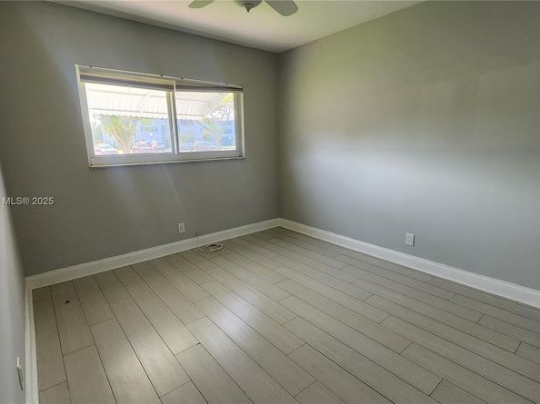 981 Hillcrest Ct 114, Hollywood FL 33021