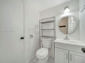 8769 SW 137th Ave, Miami FL 33183