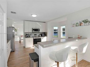 21031 SW 88 ct, Cutler Bay FL 33189