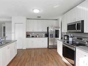 21031 SW 88 ct, Cutler Bay FL 33189