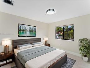 1171 NW 66th St, Miami FL 33150