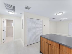 1171 NW 66th St, Miami FL 33150