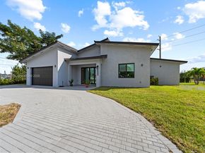 22451 SW 118 Ave, Miami FL 33170
