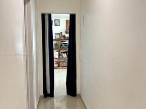 204 SW 7th Ave, Hallandale Beach FL 33009