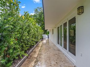 50 SW 26th Rd, Miami FL 33129