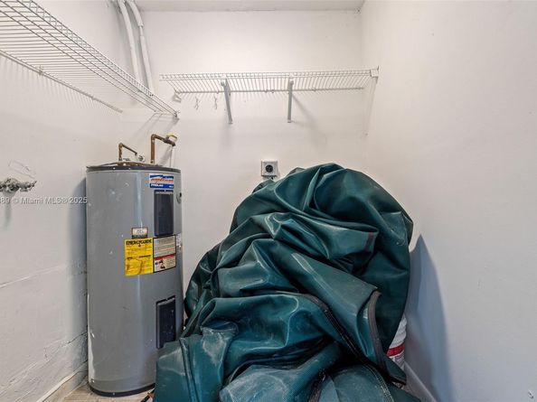 50 SW 26th Rd, Miami FL 33129